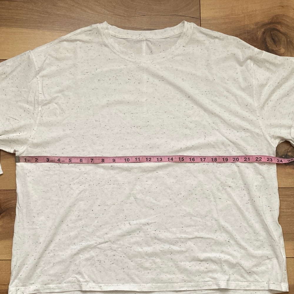 Lululemon LA Relaxed 1/2 Sleeve Speckled Top - Picture 7 of 10